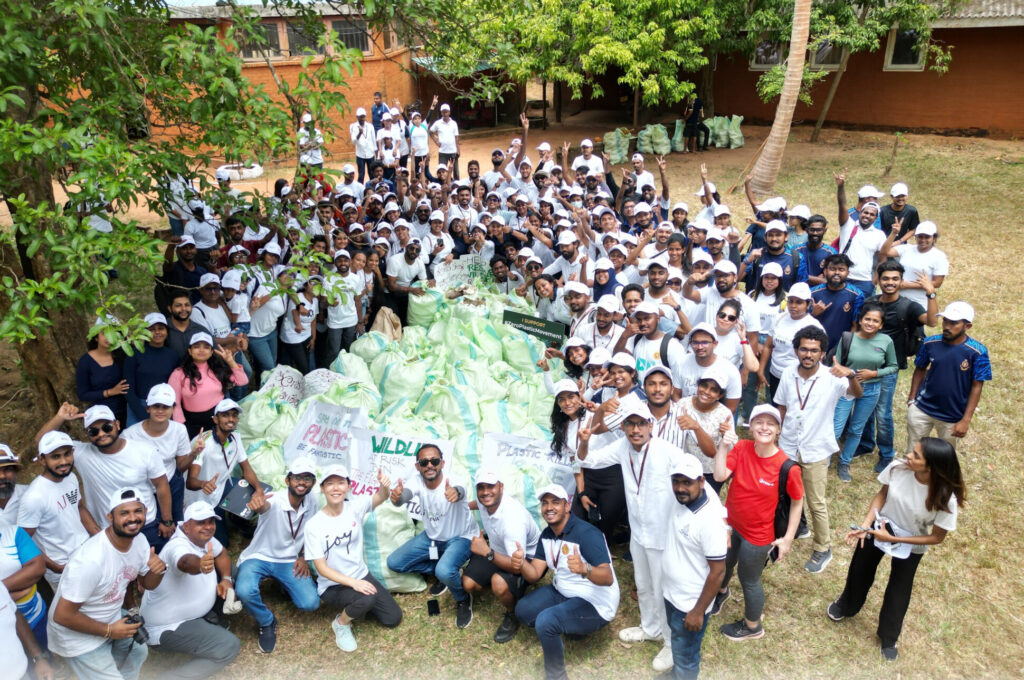 e0430f7d b31f 40e9 a6c3 caf1ed98a7cc